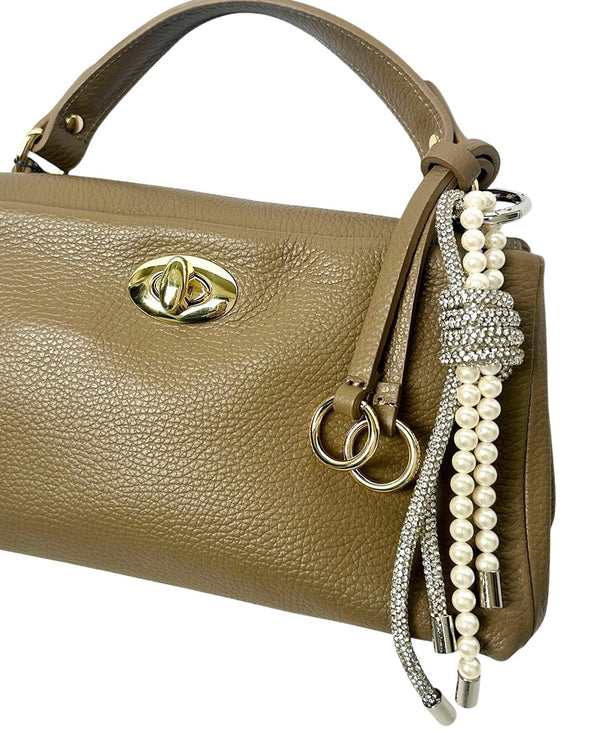 【accessoire du H.】パール×ラインストーンコードチャーム(155551513)