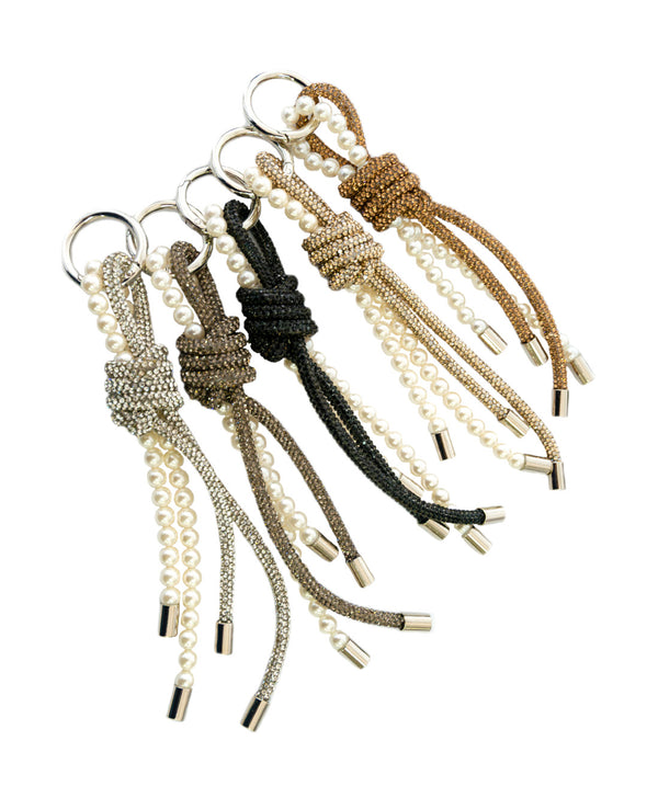 【accessoire du H.】パール×ラインストーンコードチャーム(155551513)
