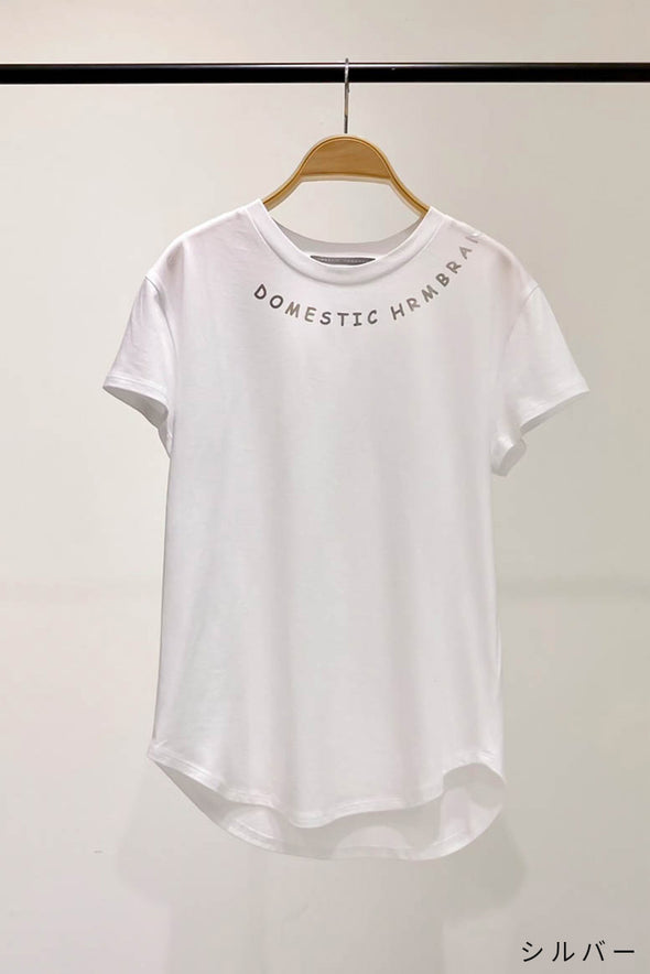 【DOMESTIC HRMBRAND】ロゴ箔プリント Tシャツ(003320514)